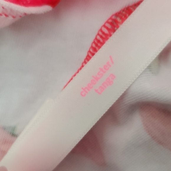 PINK panty bundle - Picture 7 of 8